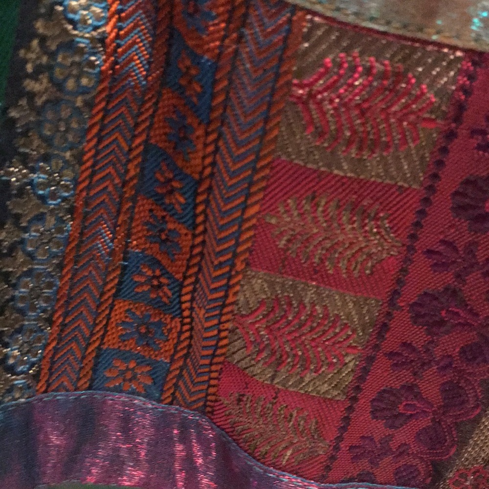 Tunic - Picture 4 of 4